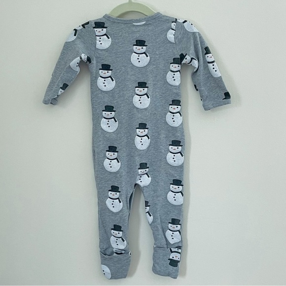 Monica + Andy snowman on the go one-piece. Size 6-9 months - Picture 2 of 3